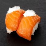 Nigiri salmón y queso