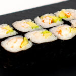 Maki aguacate y gambas