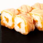 Rollo fresco salmón ahumado y queso